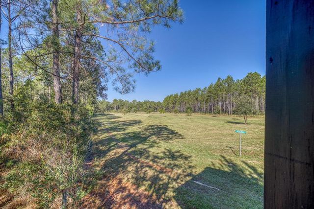1650 Bear Bay Flats Rd Road, Laurel Hill, FL 32567