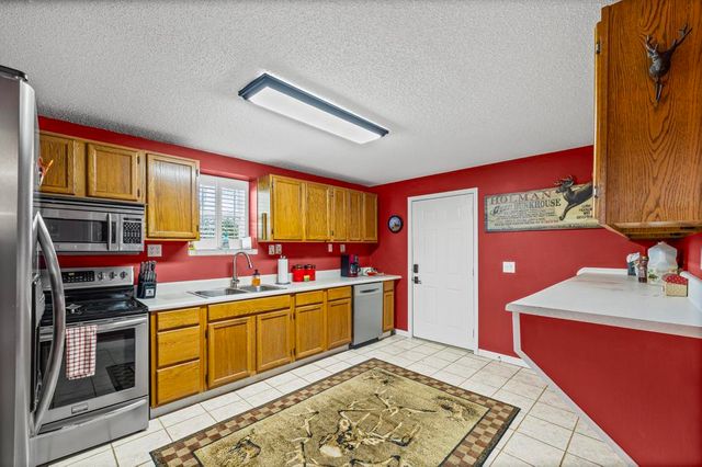 1650 Bear Bay Flats Rd Road, Laurel Hill, FL 32567