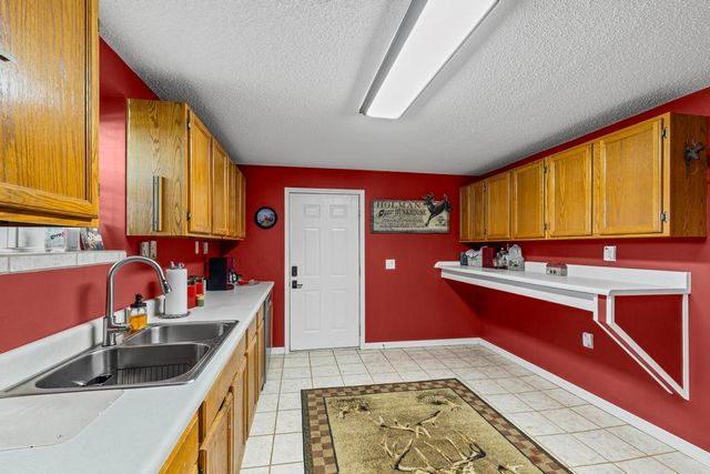 1650 Bear Bay Flats Rd Road, Laurel Hill, FL 32567