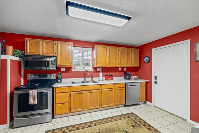 1650 Bear Bay Flats Rd Road, Laurel Hill, FL 32567