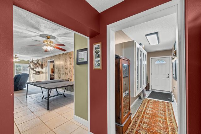 1650 Bear Bay Flats Rd Road, Laurel Hill, FL 32567