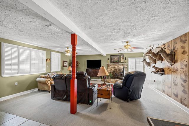 1650 Bear Bay Flats Rd Road, Laurel Hill, FL 32567