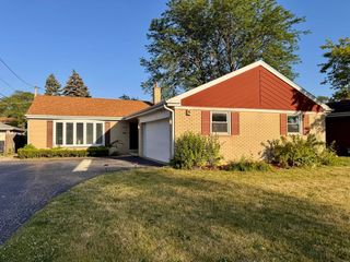 16850 School Street, South Holland, IL 60473