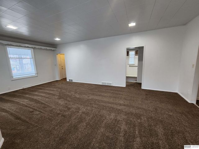 4901 N 14th Street, Omaha, NE 68110