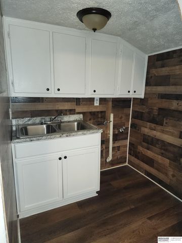 4901 N 14th Street, Omaha, NE 68110