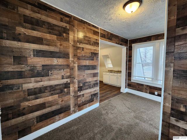 4901 N 14th Street, Omaha, NE 68110