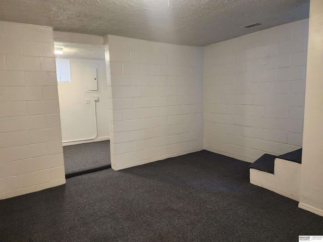 4901 N 14th Street, Omaha, NE 68110