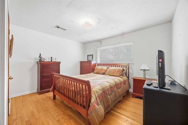 6202 Crane Street, Houston, TX 77026