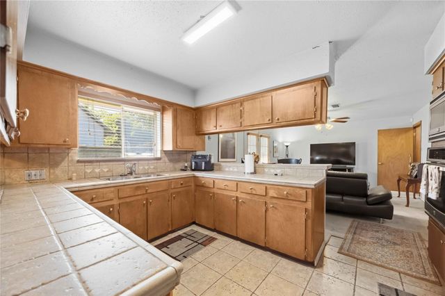 6202 Crane Street, Houston, TX 77026