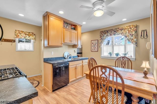 1136 Hillside Ave, Plainfield City, NJ 07060