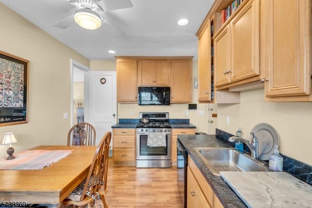 1136 Hillside Ave, Plainfield City, NJ 07060