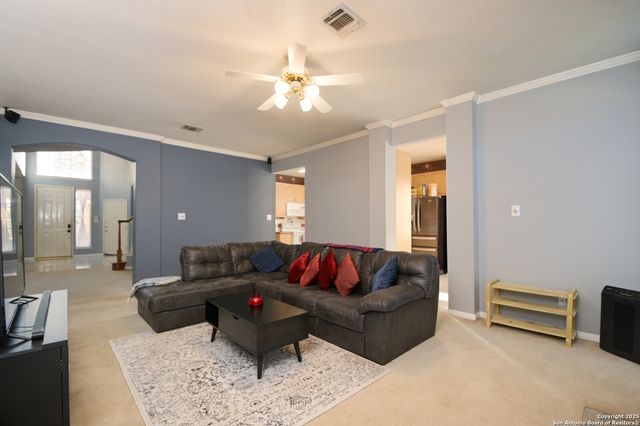15219 Fall Place Dr., San Antonio, TX 78247