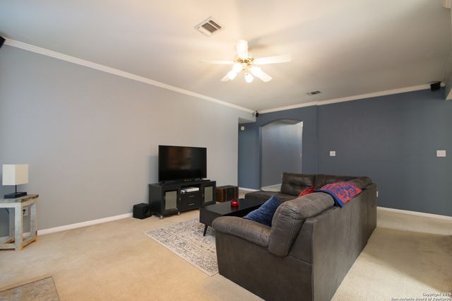 15219 Fall Place Dr., San Antonio, TX 78247