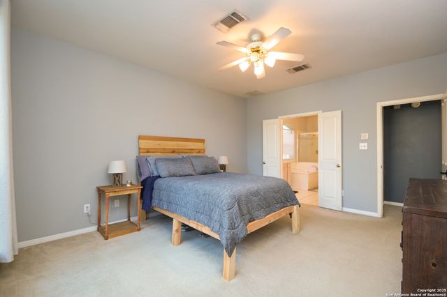 15219 Fall Place Dr., San Antonio, TX 78247