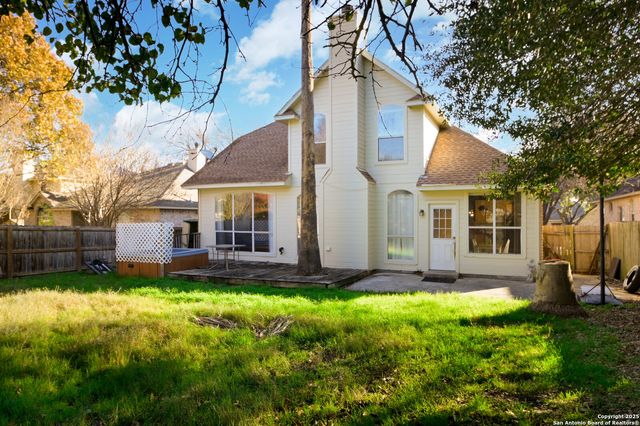 15219 Fall Place Dr., San Antonio, TX 78247