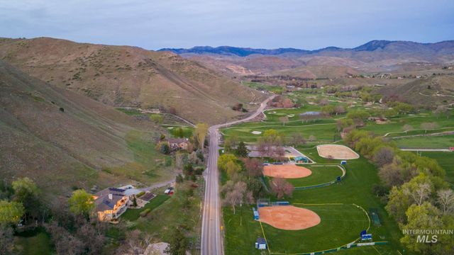 4275 N 36th Street, Boise, ID 83703