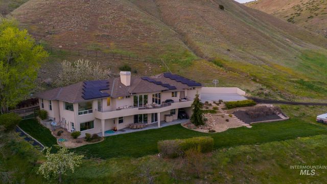 4275 N 36th Street, Boise, ID 83703