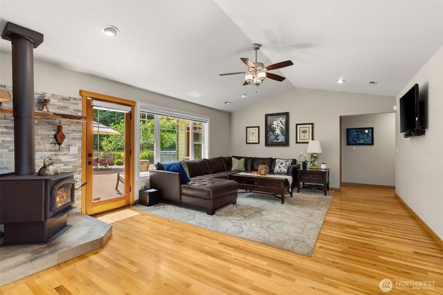 3143 French Road NW, Olympia, WA 98502