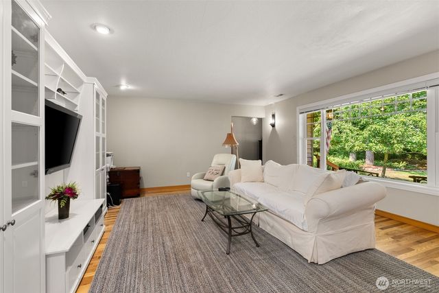 3143 French Road NW, Olympia, WA 98502