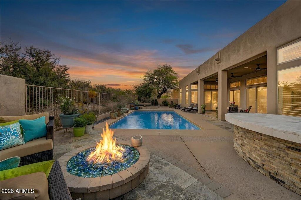 Image 5 of property listing at 28835 N 111TH Street, Scottsdale, AZ 85262