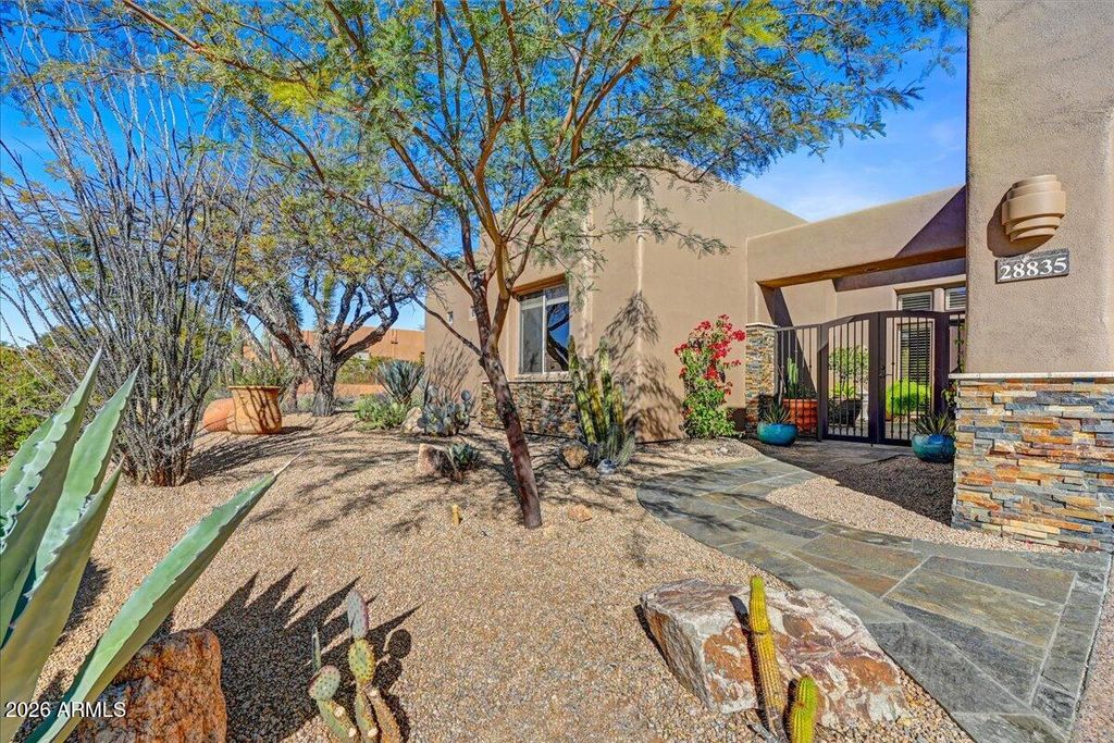 Image 9 of property listing at 28835 N 111TH Street, Scottsdale, AZ 85262