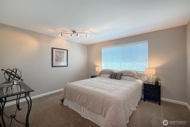 6349 114th Avenue SE, Bellevue, WA 98006