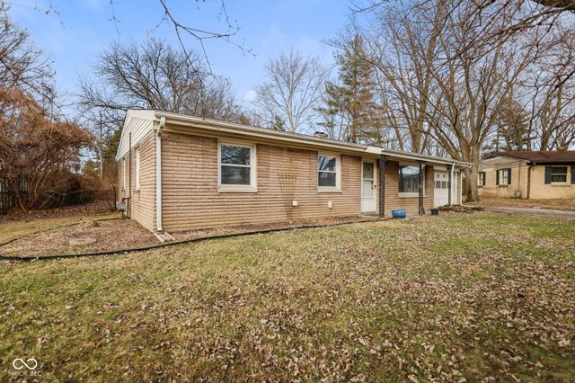 8856 Moll Drive, Fishers, IN 46038