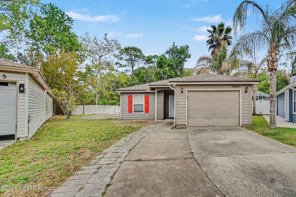 3819 AUTUMN LEAF Court, Jacksonville, FL 32246