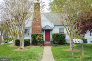 301 ADAMS ST #A, Annapolis, MD 21403