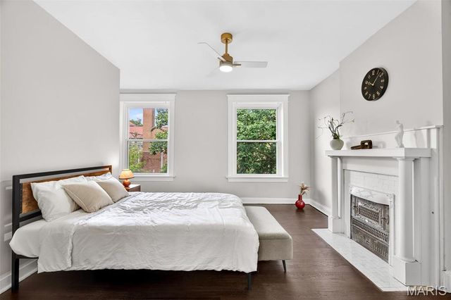 3423 Giles Avenue, St Louis, MO 63116