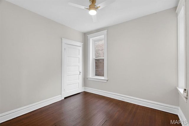 3423 Giles Avenue, St Louis, MO 63116