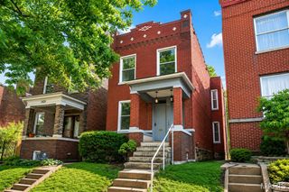 3423 Giles Avenue, St Louis, MO 63116