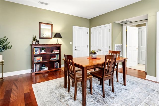 248 Albion Street 215, Wakefield, MA 01880