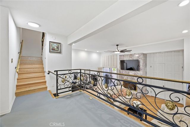 5477 Nestle Avenue 11, Tarzana, CA 91356