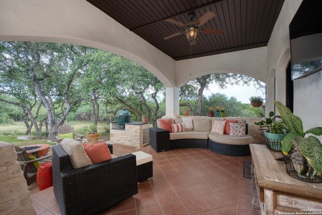 317 Park Ridge, Boerne, TX 78006