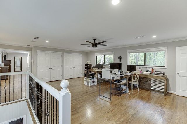 5984 Dolvin Lane, Buford, GA 30518