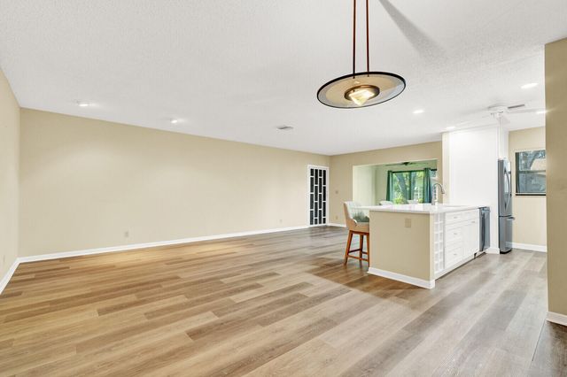 5270 Nesting Way C, Delray Beach, FL 33484