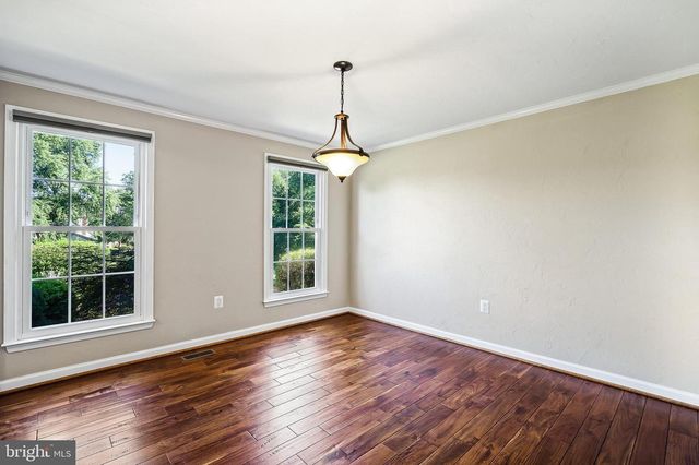 6110 GREEN CAP PL, Fairfax, VA 22030