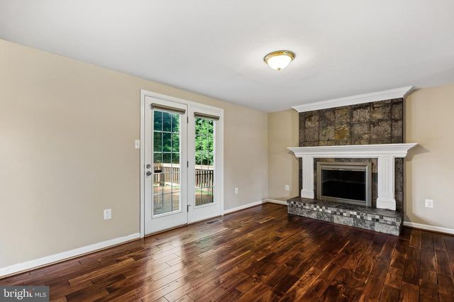 6110 GREEN CAP PL, Fairfax, VA 22030