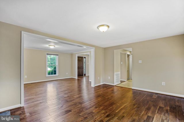 6110 GREEN CAP PL, Fairfax, VA 22030