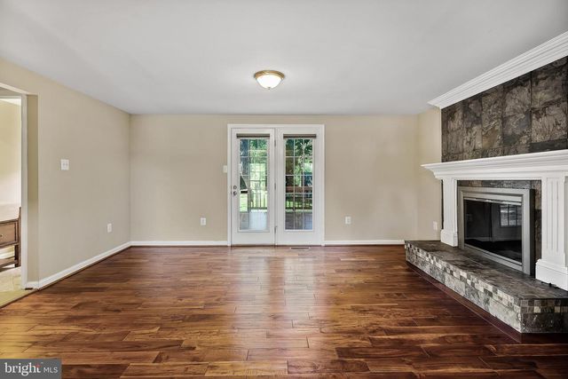 6110 GREEN CAP PL, Fairfax, VA 22030