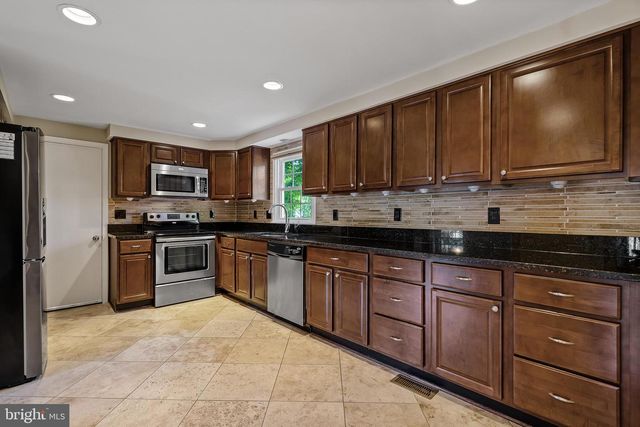 6110 GREEN CAP PL, Fairfax, VA 22030