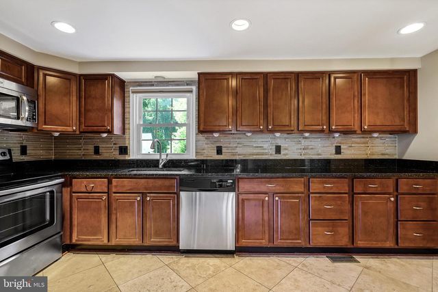 6110 GREEN CAP PL, Fairfax, VA 22030