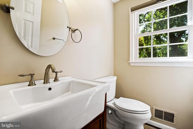 6110 GREEN CAP PL, Fairfax, VA 22030