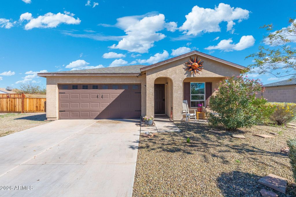 14423 S CAPISTRANO Road, Arizona City, AZ 85123