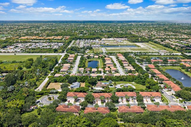 4833 Nash Trail, Lake Worth, FL 33463