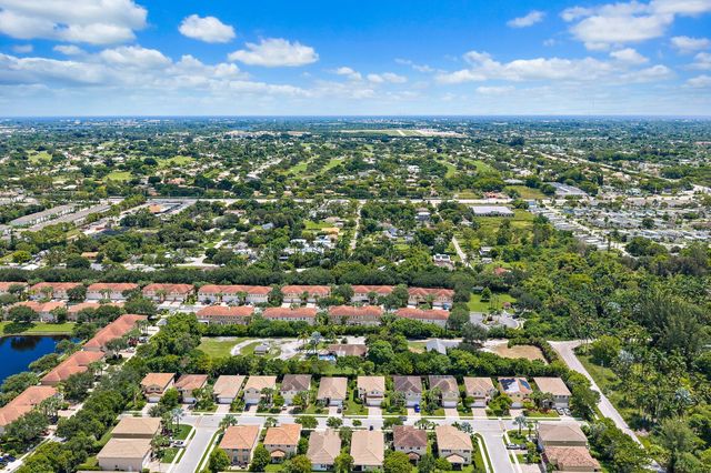 4833 Nash Trail, Lake Worth, FL 33463