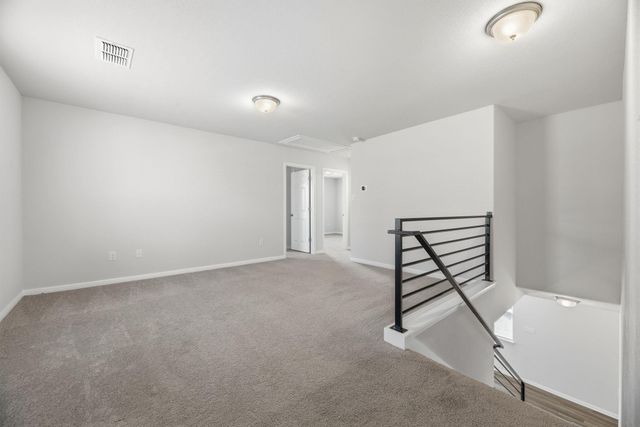 211 Silver Glen DR, Kyle, TX 78640