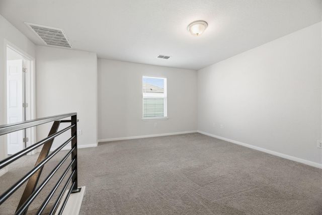 211 Silver Glen DR, Kyle, TX 78640