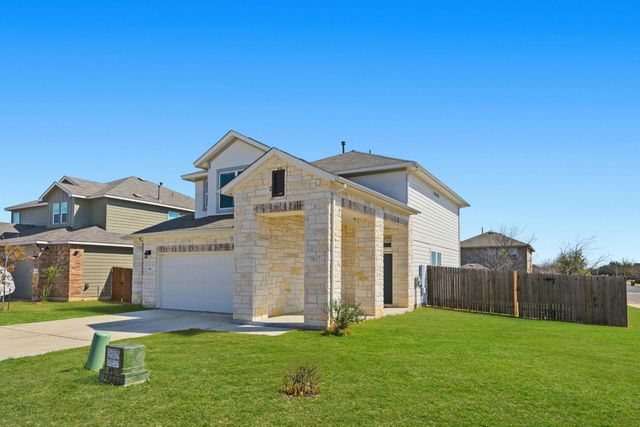 211 Silver Glen DR, Kyle, TX 78640